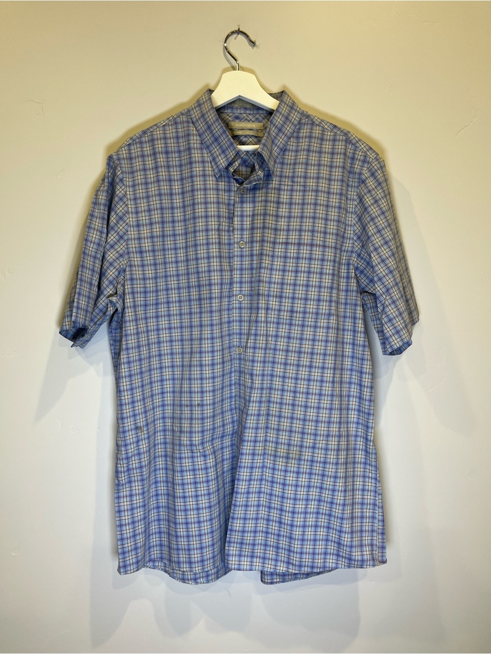 Nordstrom Men's Short-Sleeve Plaid Button-Down Shirt in Blue and White